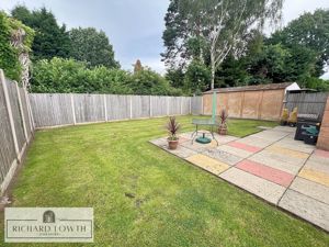 Private Garden- click for photo gallery